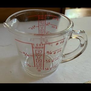Pirex Vintage Measuring Cup